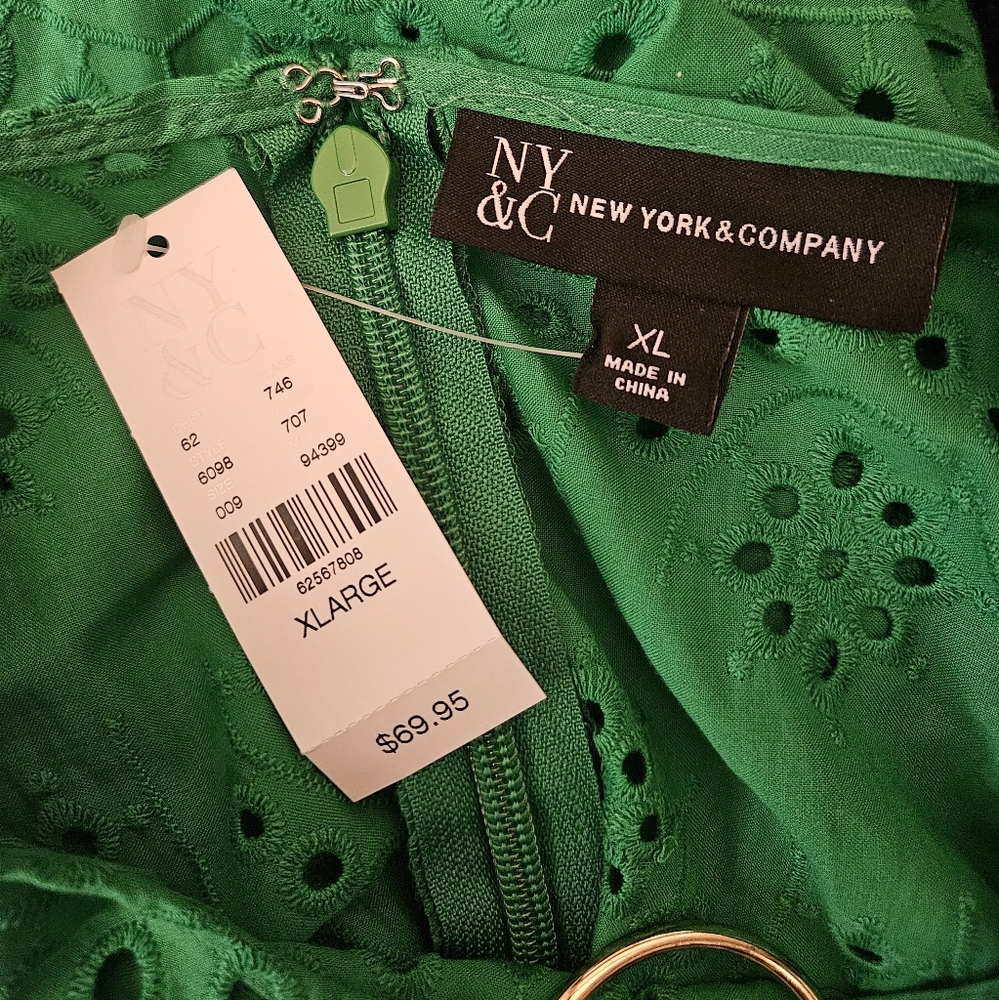 New York & Company Green Eyelet Romper - Picture 4 of 5